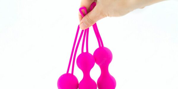 Chinese balls - How to exercise the pelvic floor while being an escort