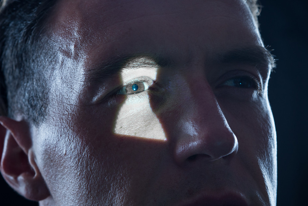 Conoce el voyeurismo y cómo explorarlo en el servicio de escorts