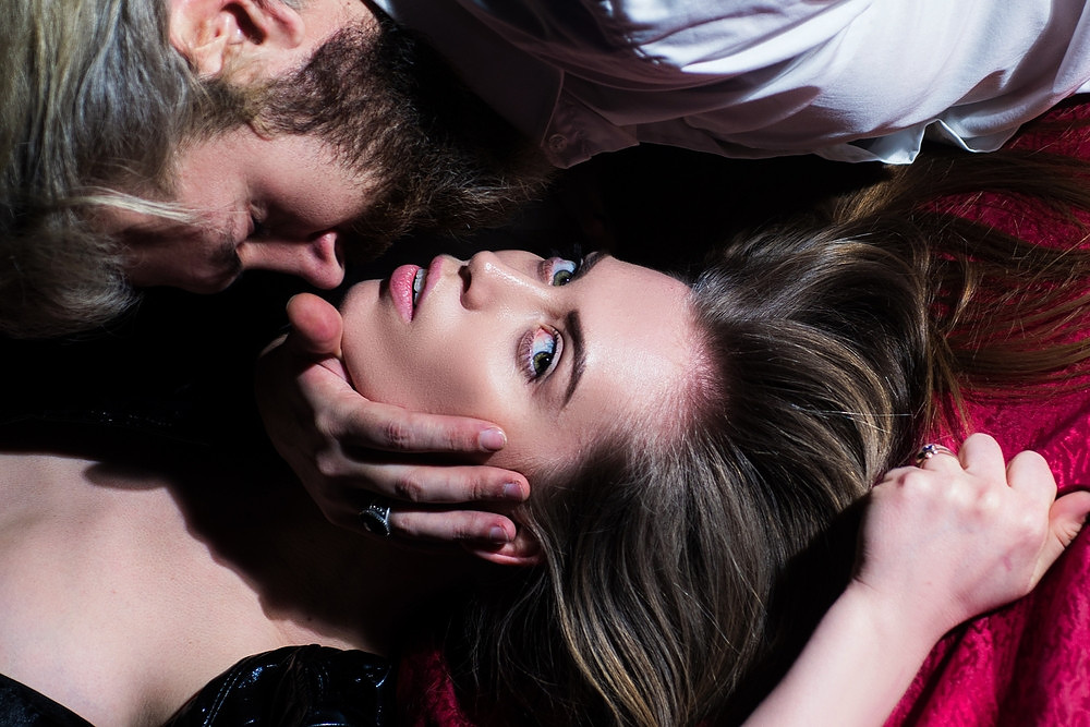 Disfruta sexo con acompañantes exclusivas sin complicaciones